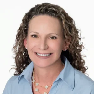 Marni Wieshofer headshot