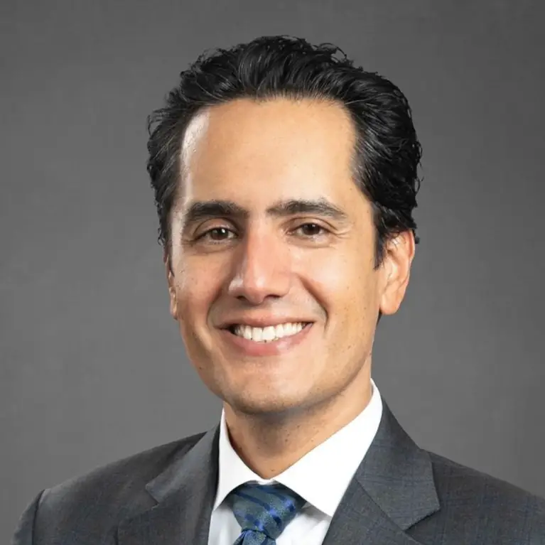 Eduardo Gallardo Headshot