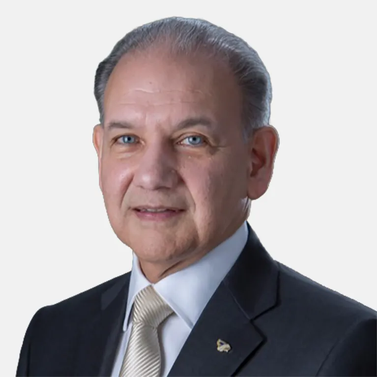 Michael Montelongo headshot