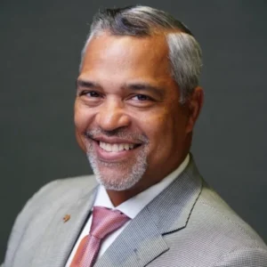 Ed Magee headshot