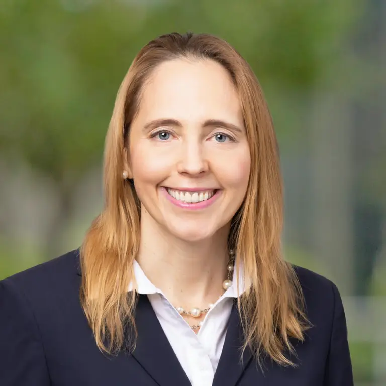 Erica Hogan headshot