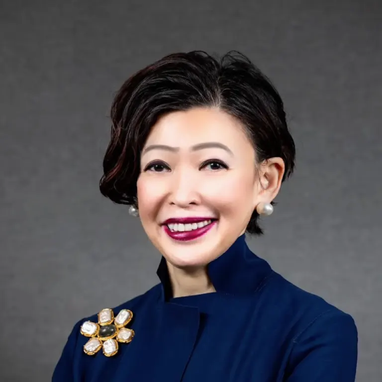 Sonita Lontoh headshot