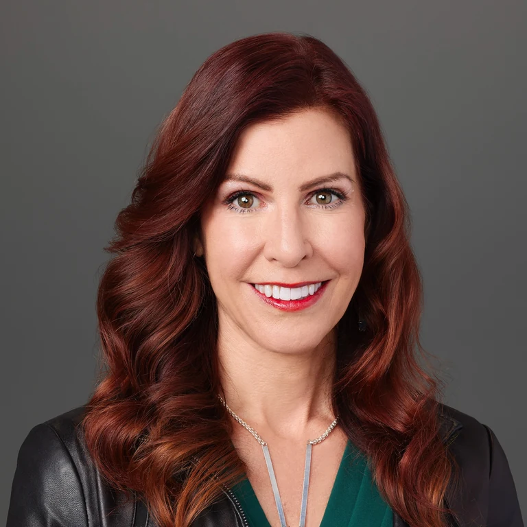 rachel-hutter-headshot