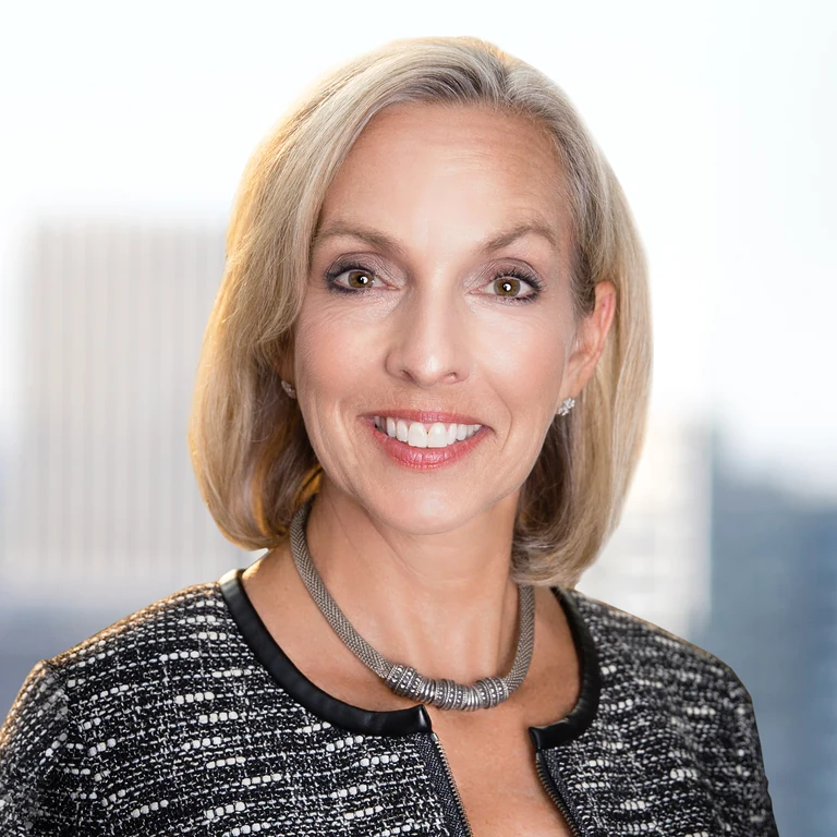 shelli-willis-headshot